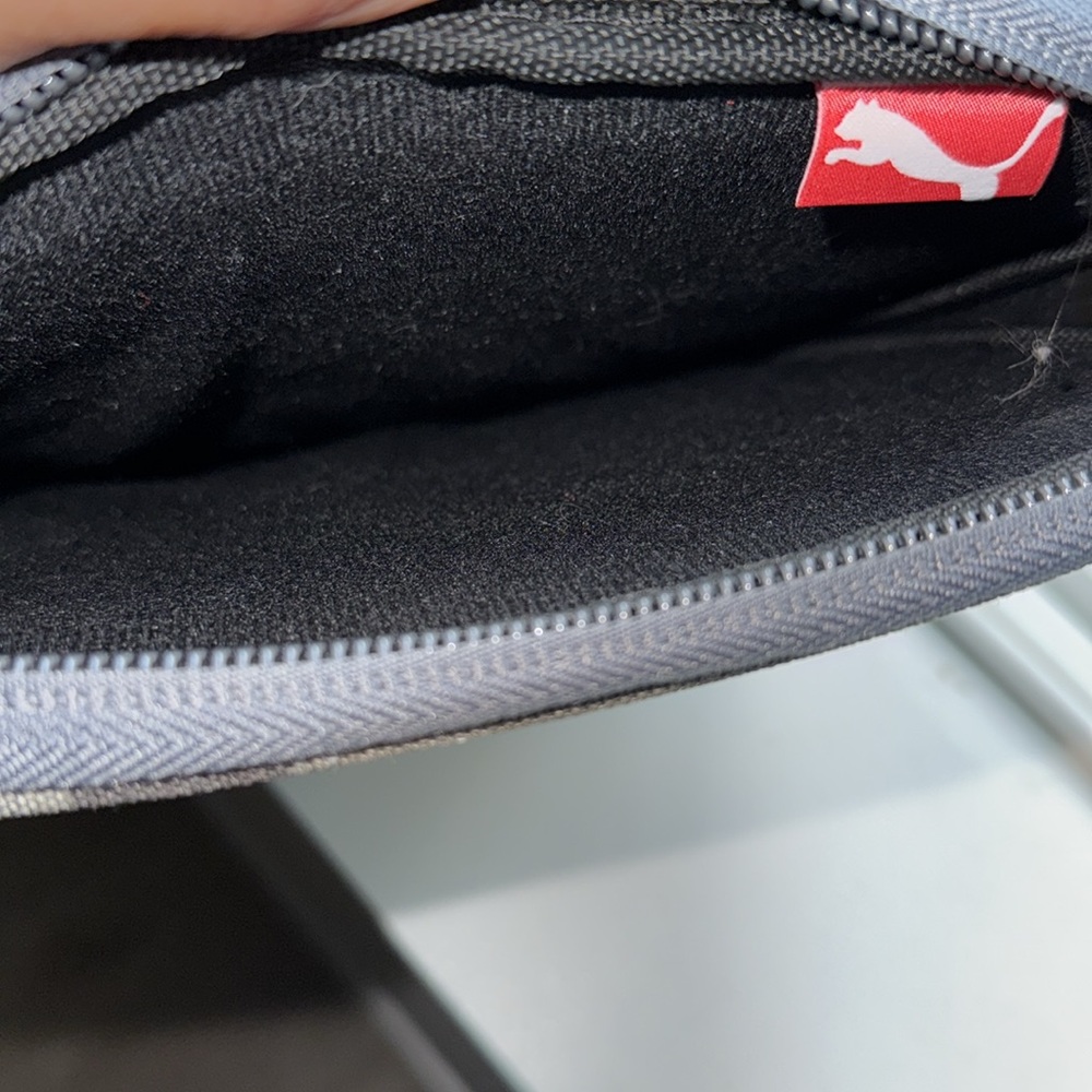 Puma case multiple uses - Picture 2 of 5